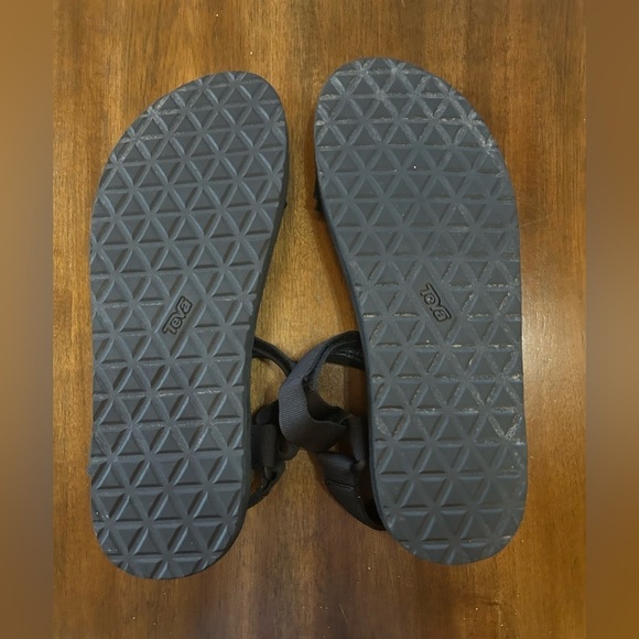 Teva Men's Original Universal Black Sport
Hiking Outdoor Sandals Size 13 - Picture 7 of 7